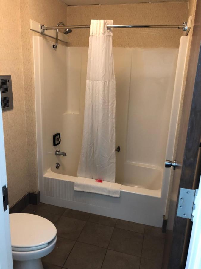 Econo Lodge Wisconsin Rapids Zewnętrze zdjęcie