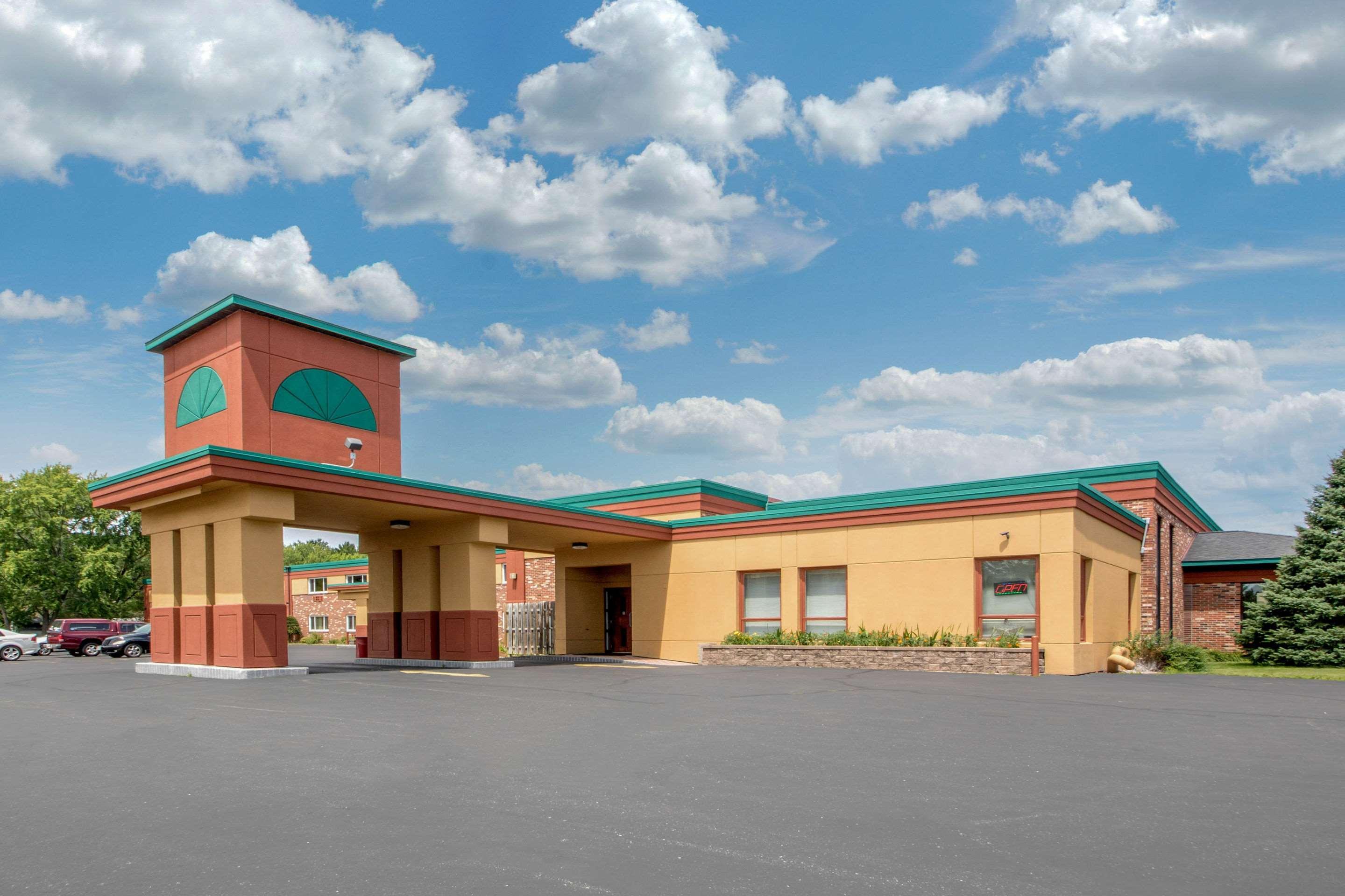 Econo Lodge Wisconsin Rapids Zewnętrze zdjęcie