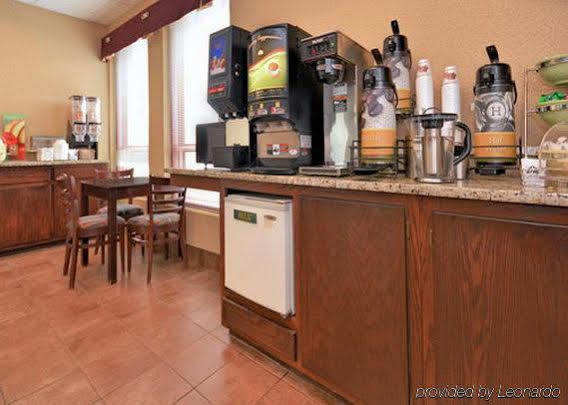 Econo Lodge Wisconsin Rapids Zewnętrze zdjęcie