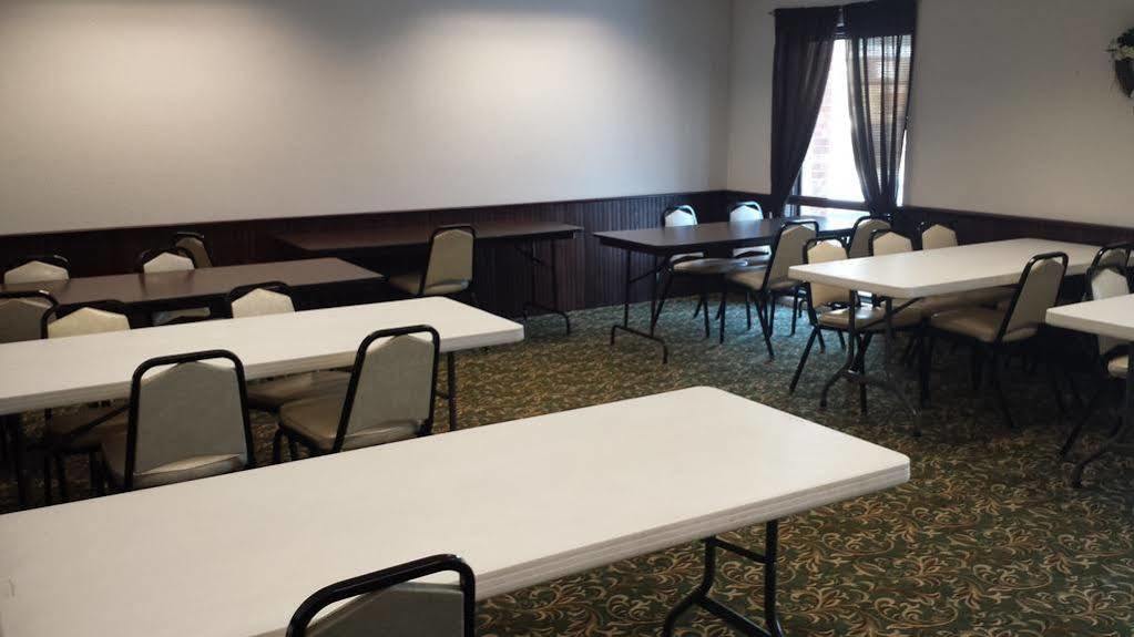 Econo Lodge Wisconsin Rapids Zewnętrze zdjęcie